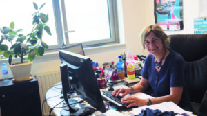 Astrid Auzou-Connes, chef du service informatique Édition à l’ENSTA Paristech, est membre du conseil d’administration de l'université Paris-Saclay