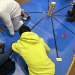 Math'Gic : manipuler, tester, se tromper, recommencer, une autre façon de faire des maths. 