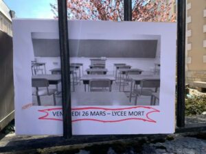 lycée tonnerre veut plus d'heures